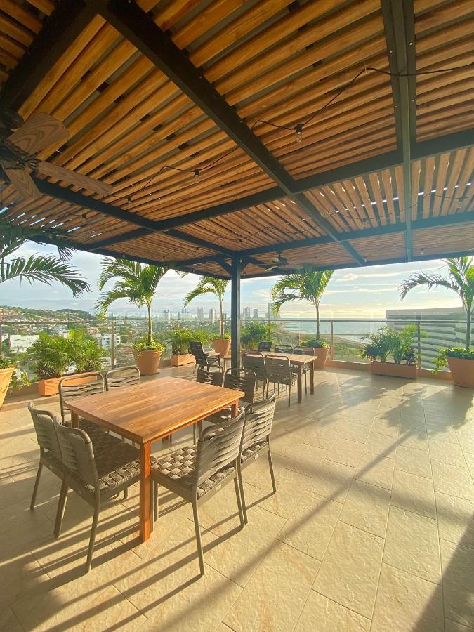 Hotel Wyndham Garden Cartagena Exterior foto