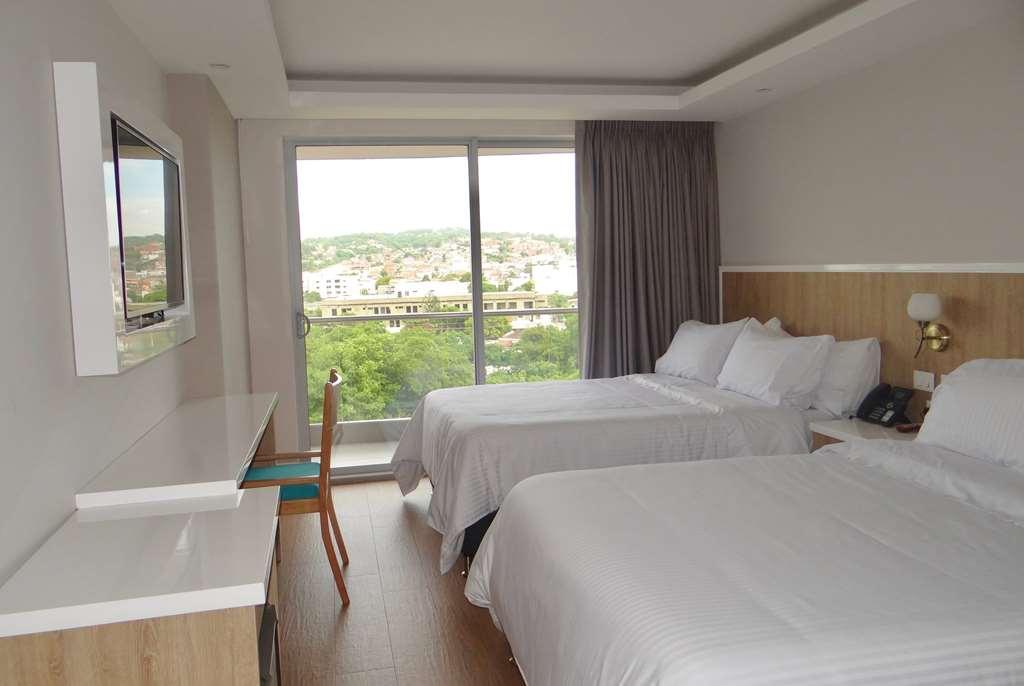 Hotel Wyndham Garden Cartagena Habitación foto